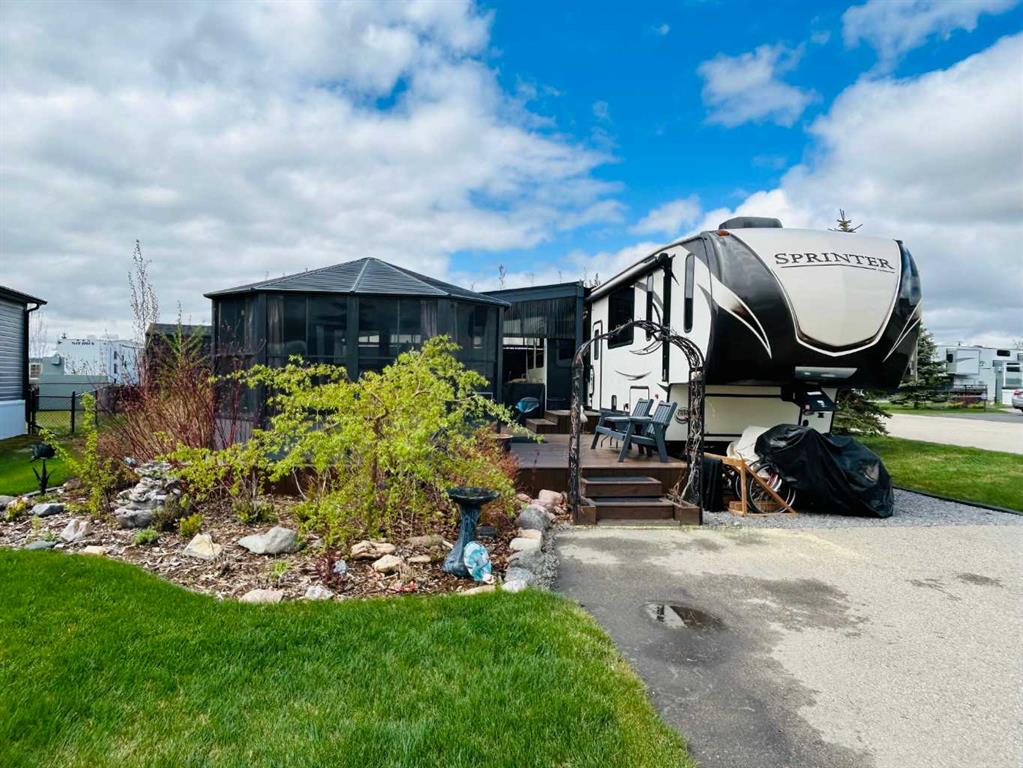 Picture of 91, 41019 Range Road 11  , Rural Lacombe County Real Estate Listing