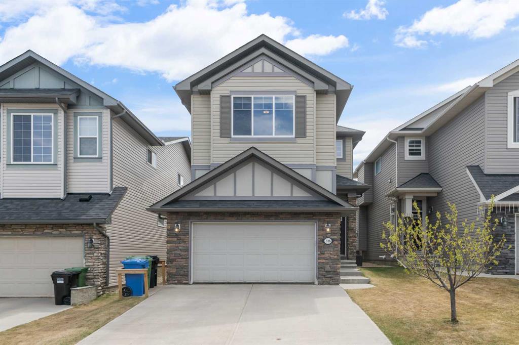 Picture of 318 Kincora Glen Rise NW, Calgary Real Estate Listing