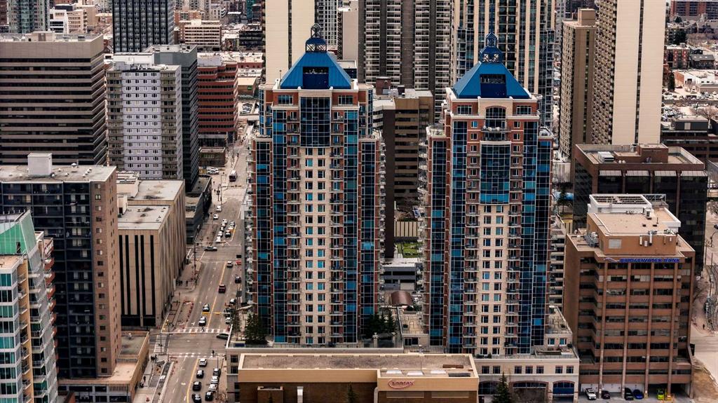Picture of 2402, 910 5 Avenue SW, Calgary Real Estate Listing