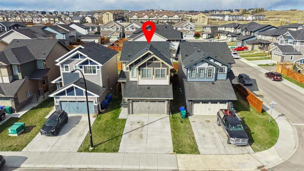 Picture of 194 Clydesdale Avenue , Cochrane Real Estate Listing