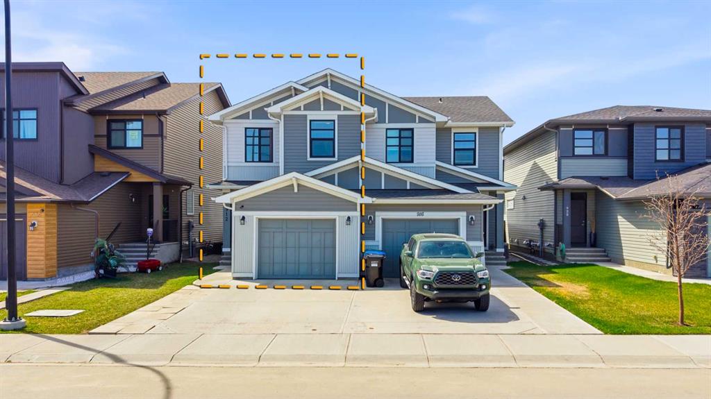Picture of 912 Seton Circle SE, Calgary Real Estate Listing