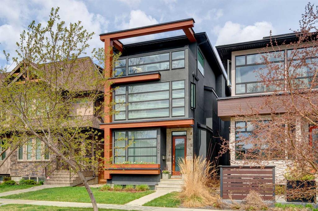 Picture of 2304 4 Avenue NW, Calgary Real Estate Listing