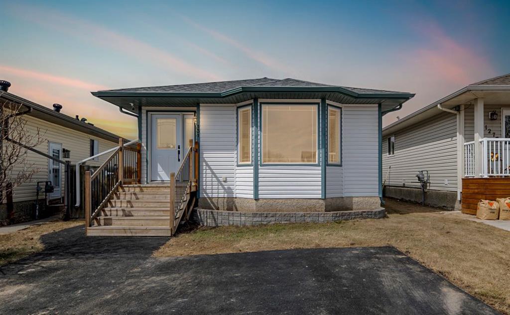 Picture of 131 Wolff Way , Fort McMurray Real Estate Listing