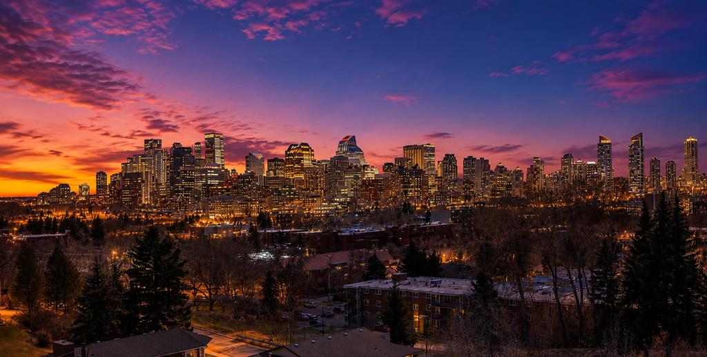 Picture of 1115 16A Street NW, Calgary Real Estate Listing