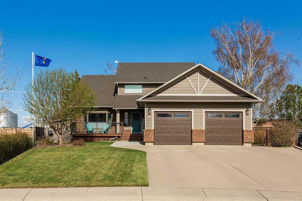 Picture of 103 3 Street S, Picture Butte Real Estate Listing