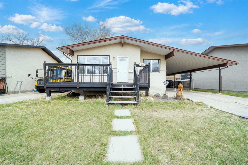 Picture of 476 18 Street NE, Medicine Hat Real Estate Listing