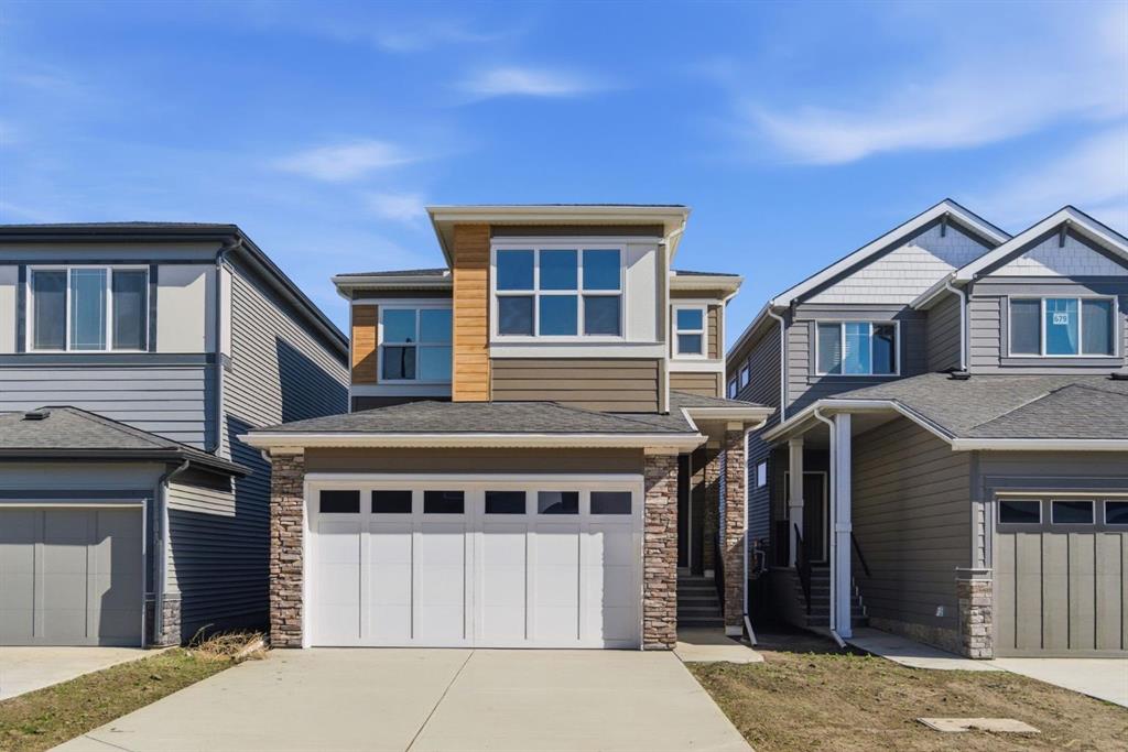 Picture of 675 Buffaloberry Manor SE, Calgary Real Estate Listing