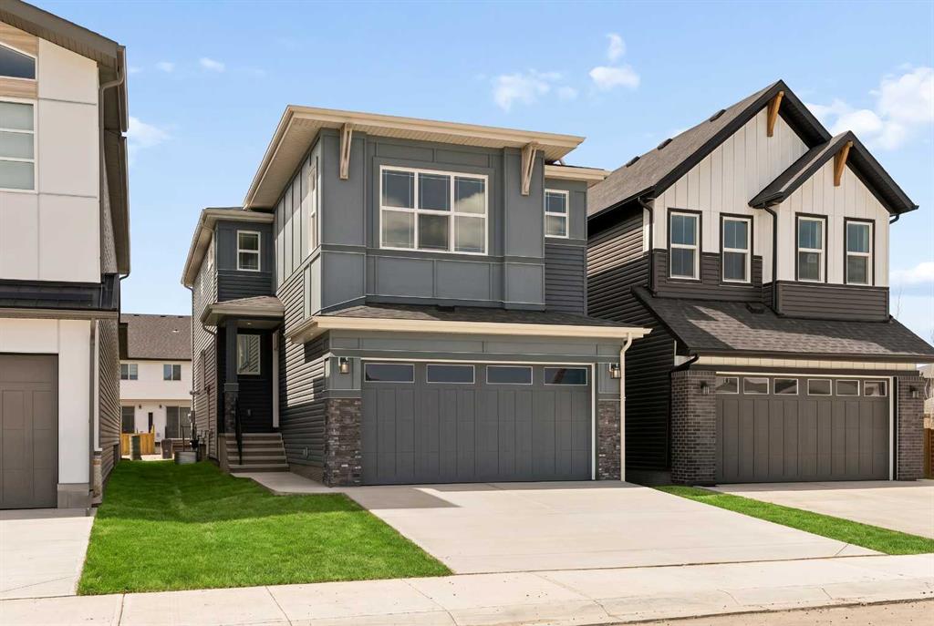 Picture of 120 Creekstone Circle SW, Calgary Real Estate Listing