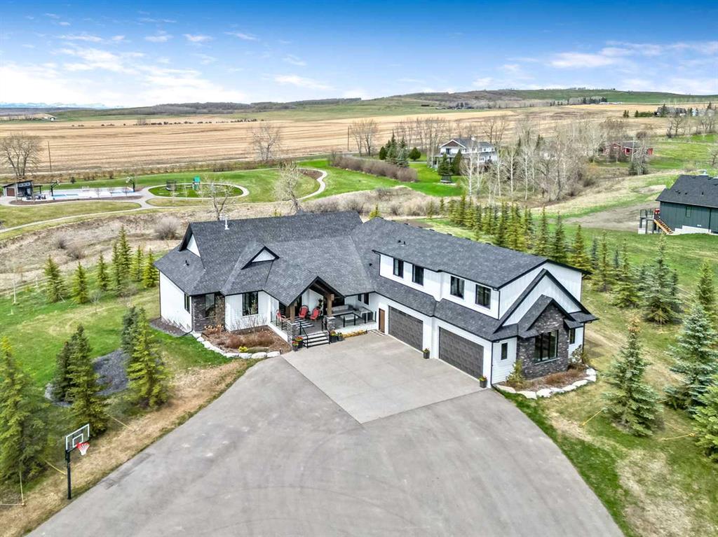 Picture of 338233 Panima Close W, Rural Foothills County Real Estate Listing