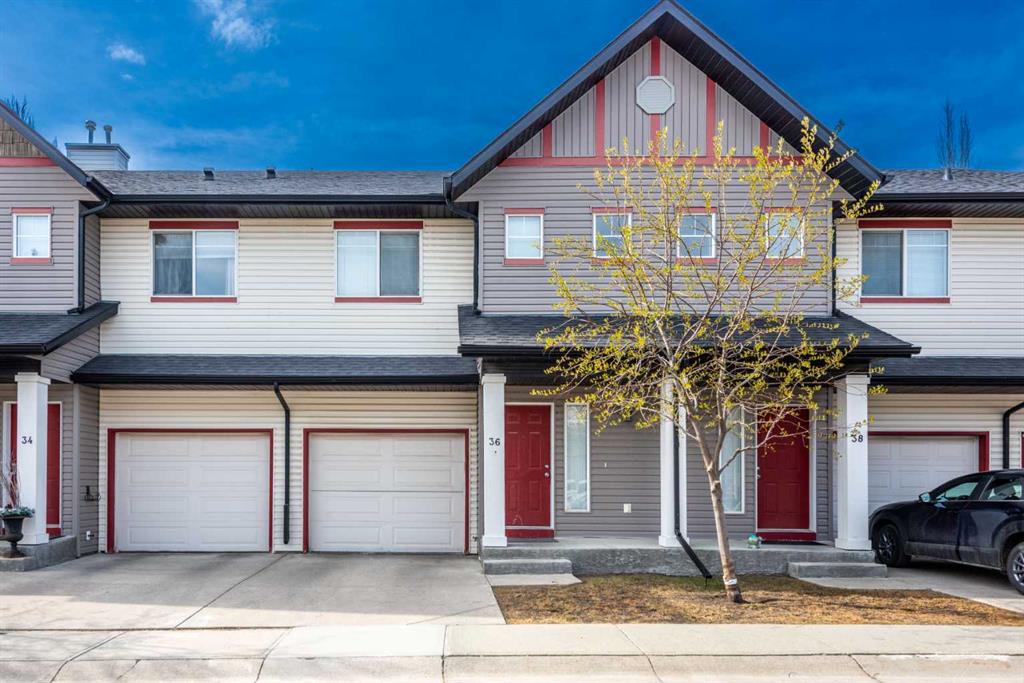 Picture of 36 Everridge Gardens SW, Calgary Real Estate Listing