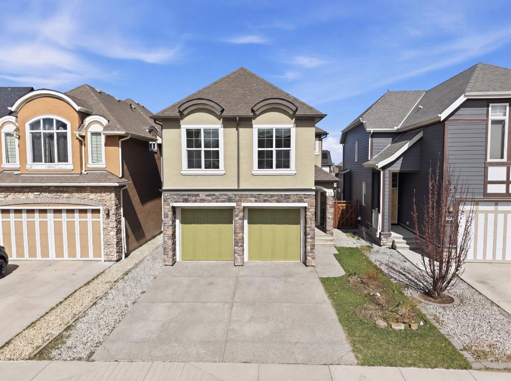 Picture of 40 Masters Common SE, Calgary Real Estate Listing