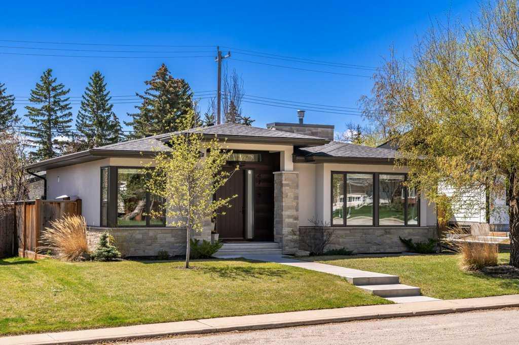 Picture of 4715 32 Avenue SW, Calgary Real Estate Listing