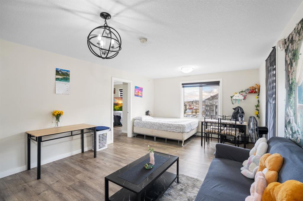 Picture of 3407, 6118 80 Avenue NE, Calgary Real Estate Listing