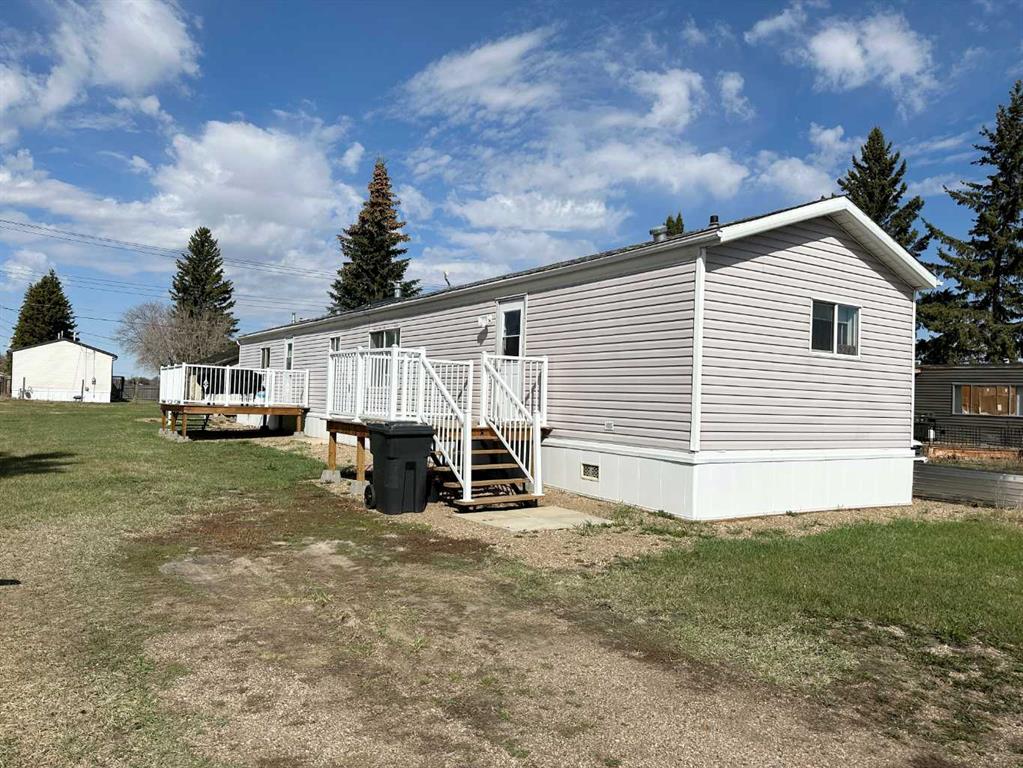 Picture of 5242 46 Street , Mannville Real Estate Listing