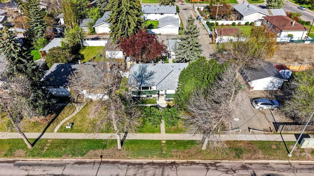 Picture of 9211 Elbow Drive SW, Calgary Real Estate Listing