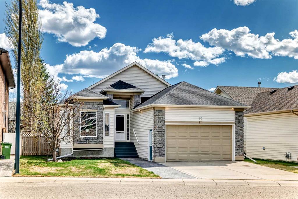 Picture of 70 Abraham Close , Red Deer Real Estate Listing
