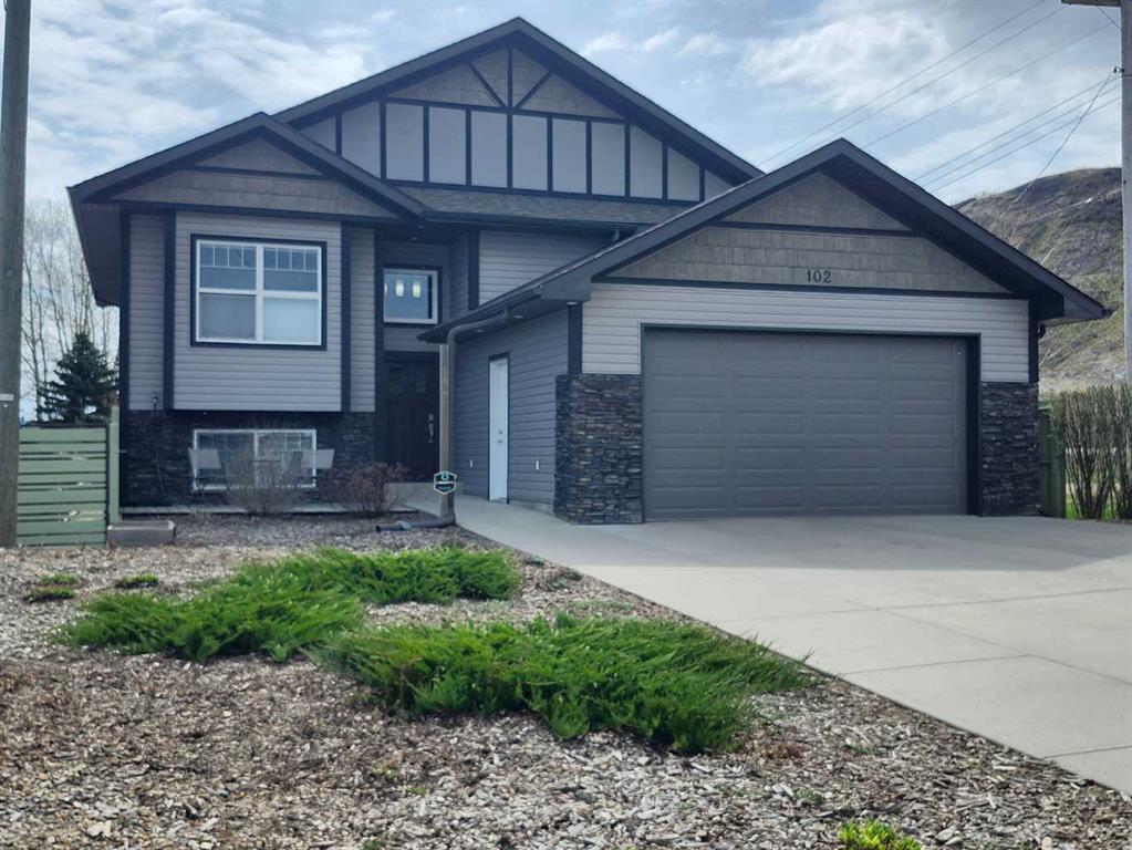 Picture of 102 9 Street , Drumheller Real Estate Listing