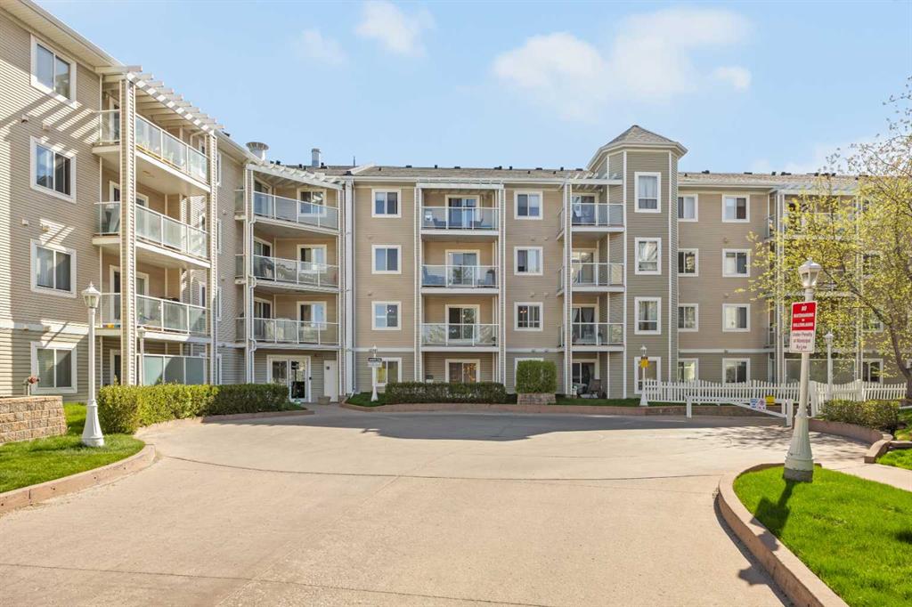Picture of 209, 260 Shawville Way SE, Calgary Real Estate Listing