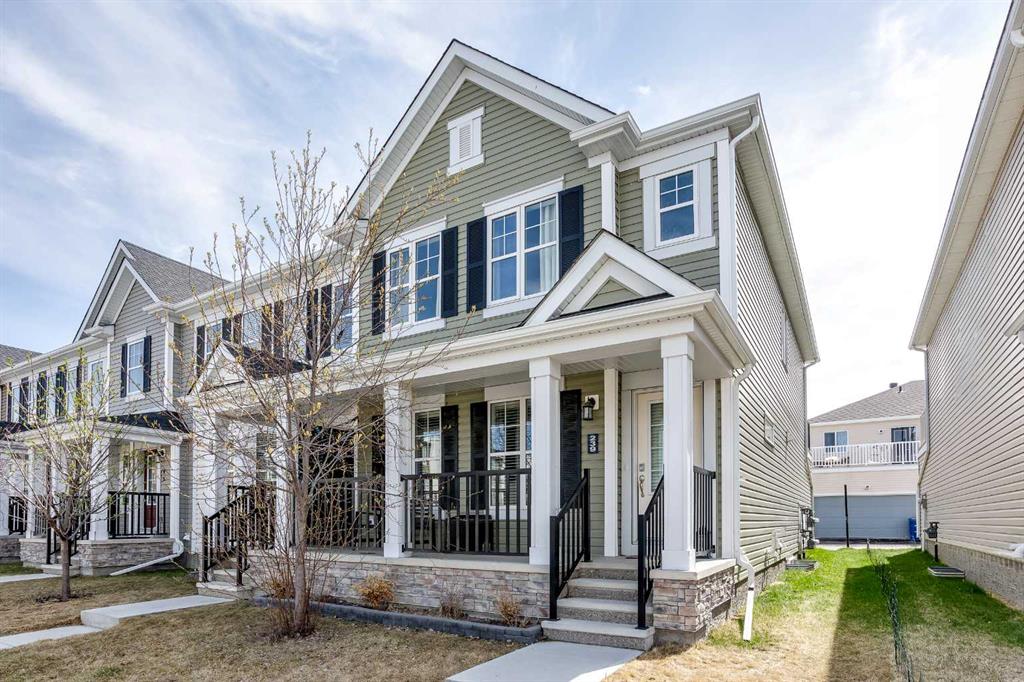 Picture of 239 Windford Crescent SW, Airdrie Real Estate Listing