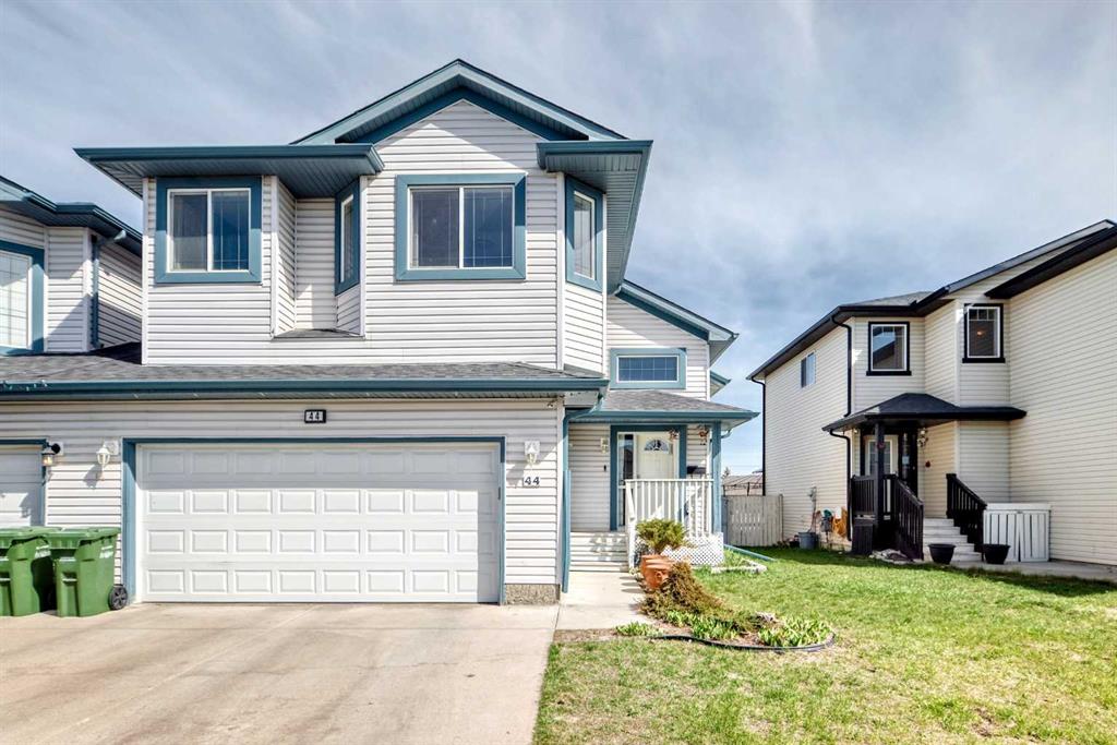 Picture of 44 Canoe Square SW, Airdrie Real Estate Listing