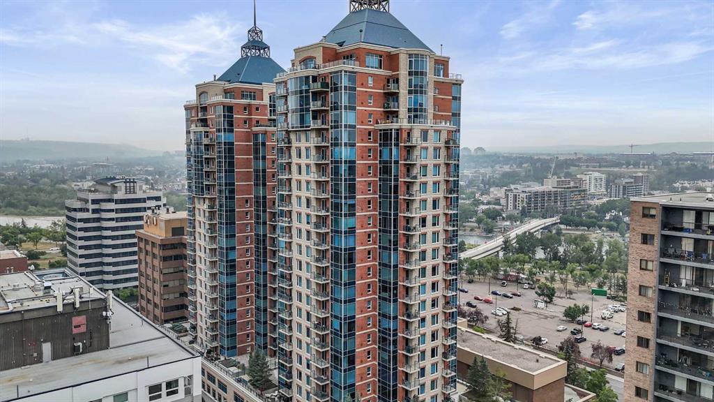 Picture of 1607, 910 5 Avenue SW, Calgary Real Estate Listing