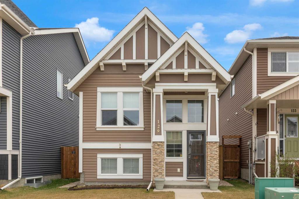 Picture of 129 Fireside Place , Cochrane Real Estate Listing
