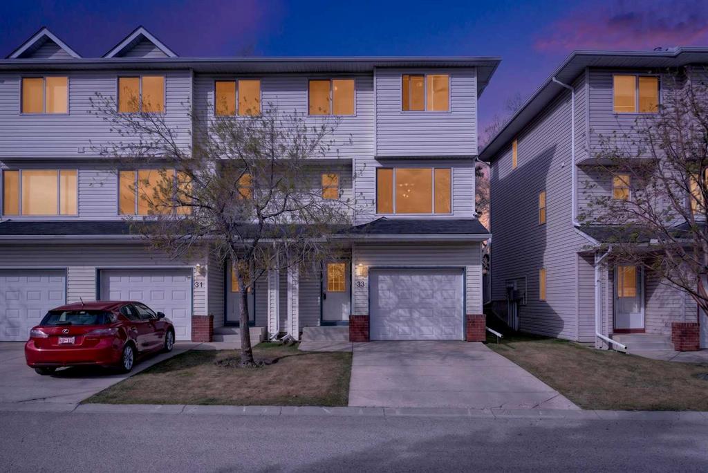 Picture of 33 Harvest Oak Circle NE, Calgary Real Estate Listing
