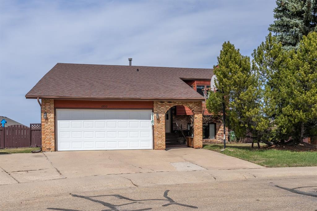Picture of 4310 74 Street , Camrose Real Estate Listing