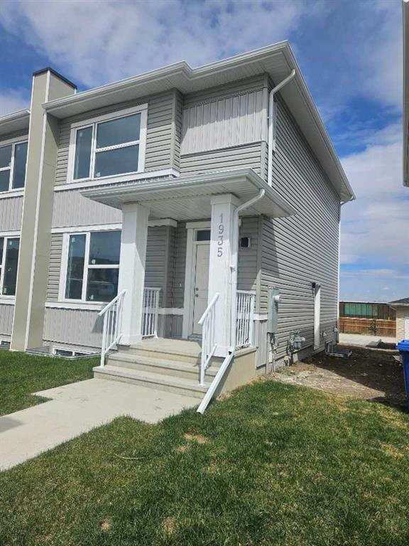 Picture of 1935 Mccaskill Drive , Crossfield Real Estate Listing