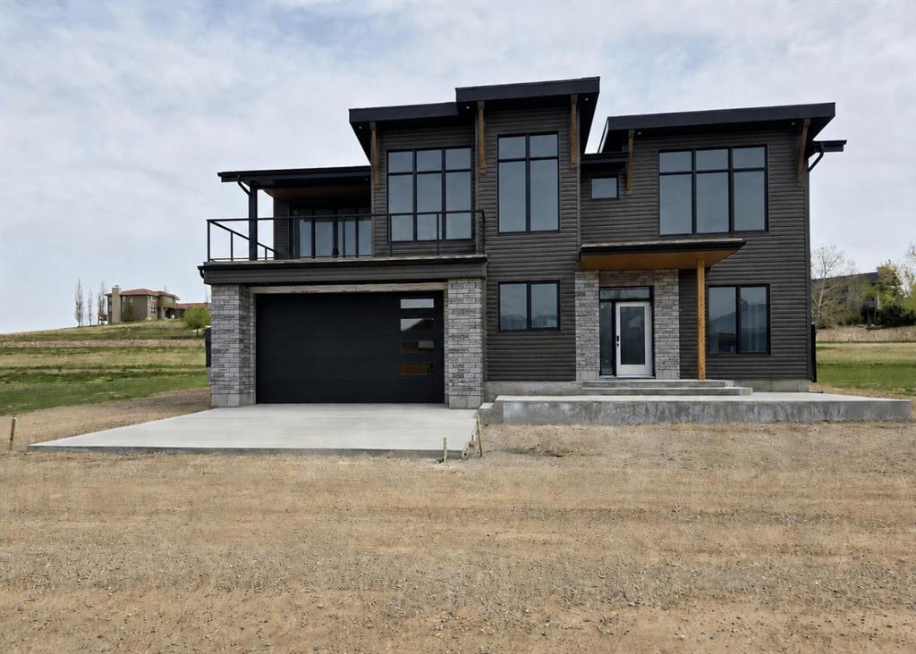 Picture of 467 Sunset Drive , Rural Vulcan County Real Estate Listing