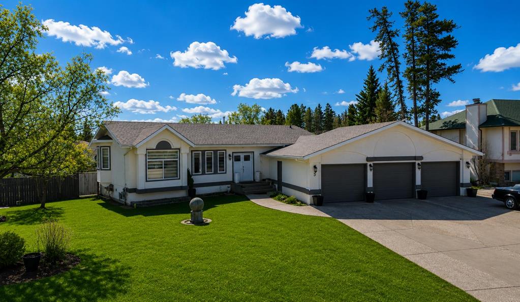 Picture of 5 Blueberry Crescent  , Whitecourt Real Estate Listing