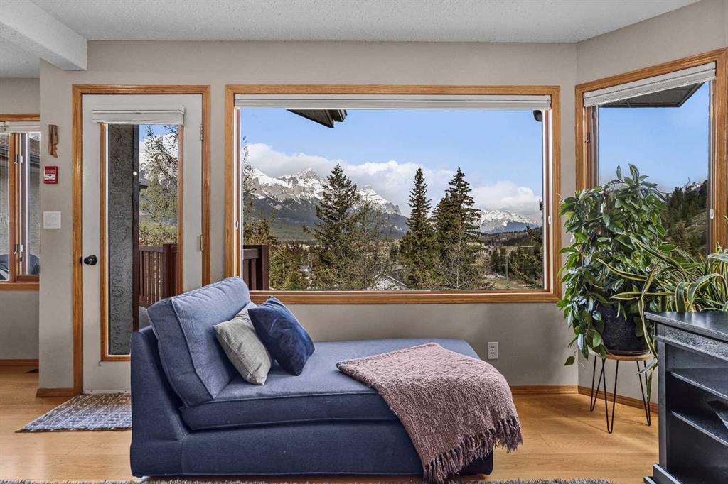 Picture of 12, 9 Blackrock Crescent W, Canmore Real Estate Listing