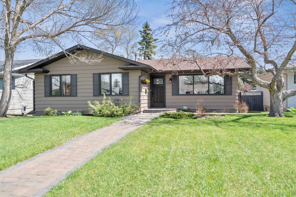 Picture of 10220 Maple Grove Place SE, Calgary Real Estate Listing