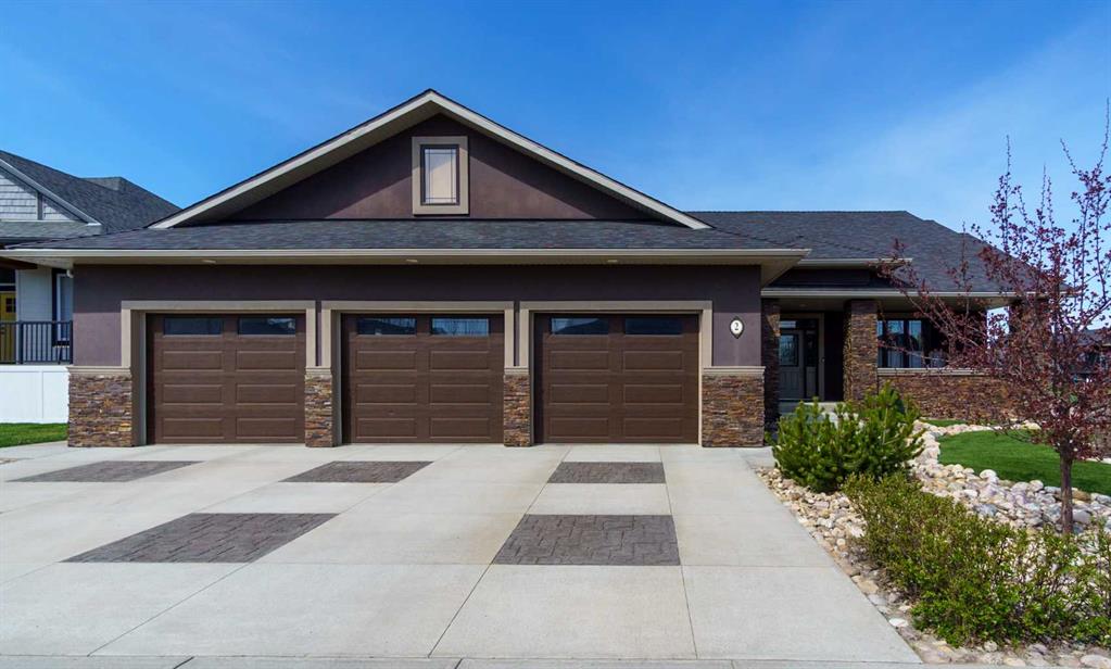 Picture of 2 Harrison Green , Olds Real Estate Listing