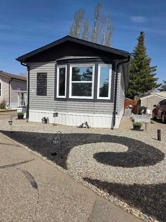 Picture of 70, 2300 13th Street N, Lethbridge Real Estate Listing