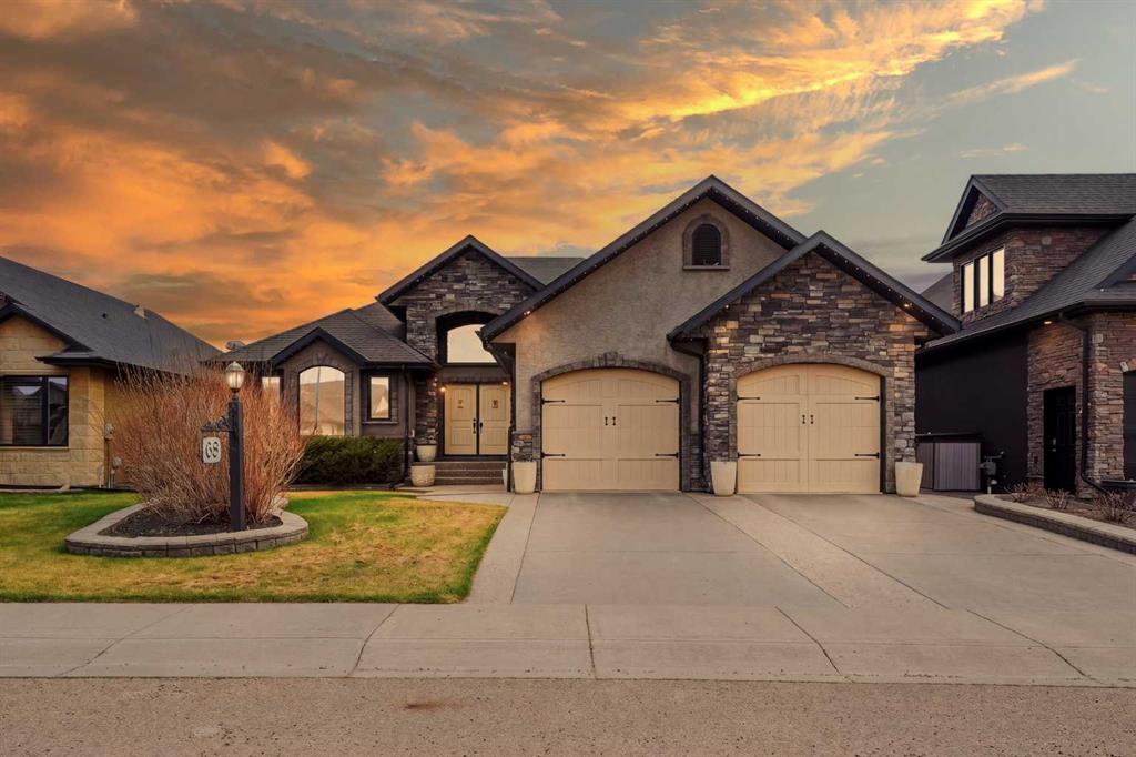 Picture of 68 Oakwood Close , Red Deer Real Estate Listing