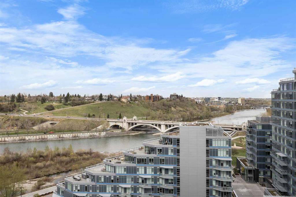 Picture of 1408, 128 2 Street SW, Calgary Real Estate Listing
