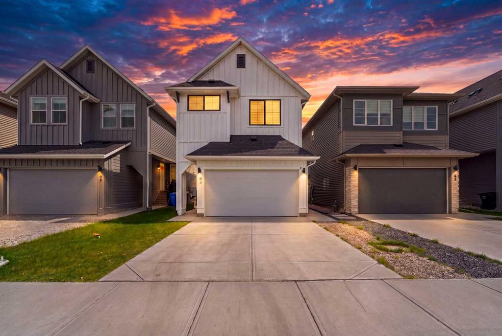 Picture of 84 Copperhead Grove SE, Calgary Real Estate Listing
