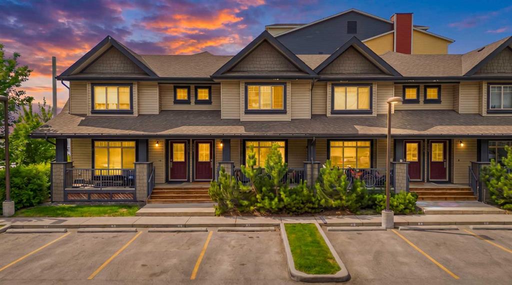 Picture of 1311, 121 Copperpond Common SE, Calgary Real Estate Listing