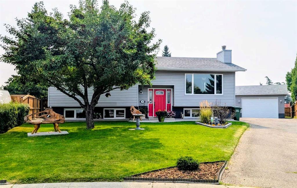 Picture of 108 Glendale Place , Cochrane Real Estate Listing