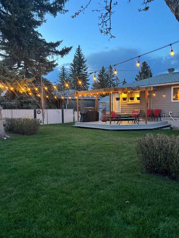 Picture of 8303 Bowglen Road NW, Calgary Real Estate Listing