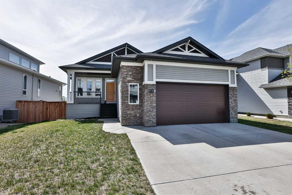 Picture of 914 Maydell Palmer Vista N, Lethbridge Real Estate Listing