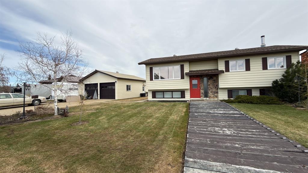 Picture of 9707 103 Street , Nampa Real Estate Listing