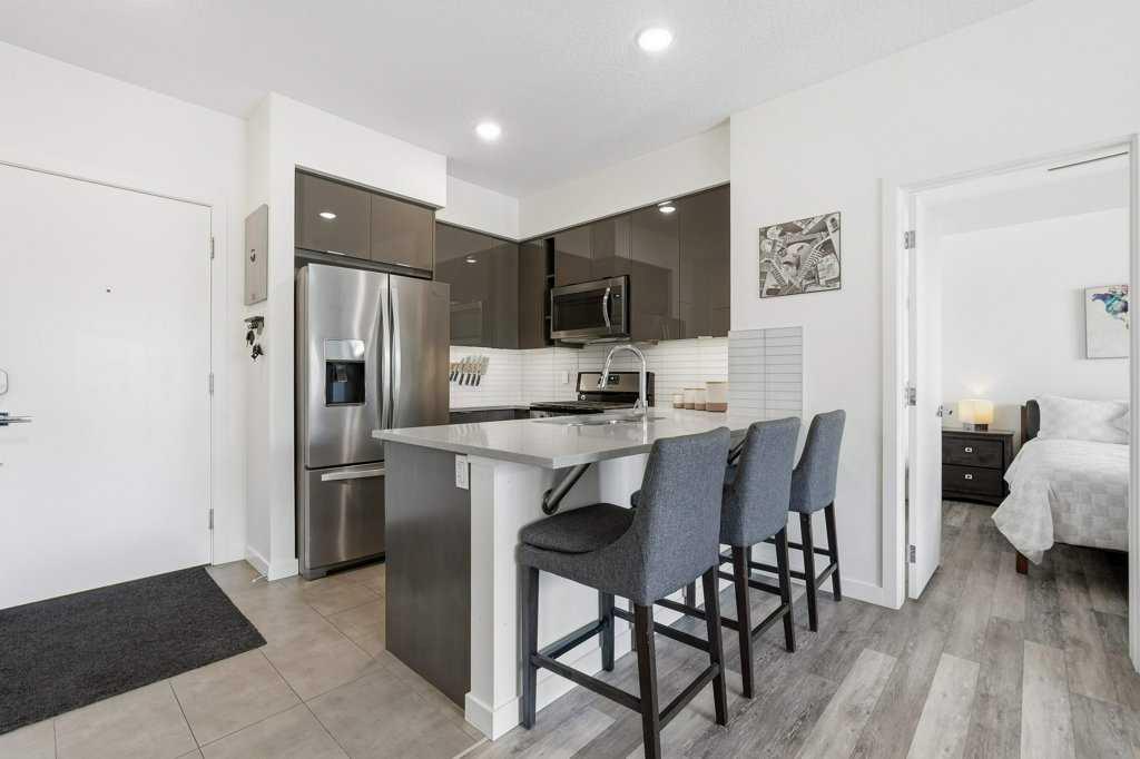 Picture of 305, 120 18 Avenue SW, Calgary Real Estate Listing