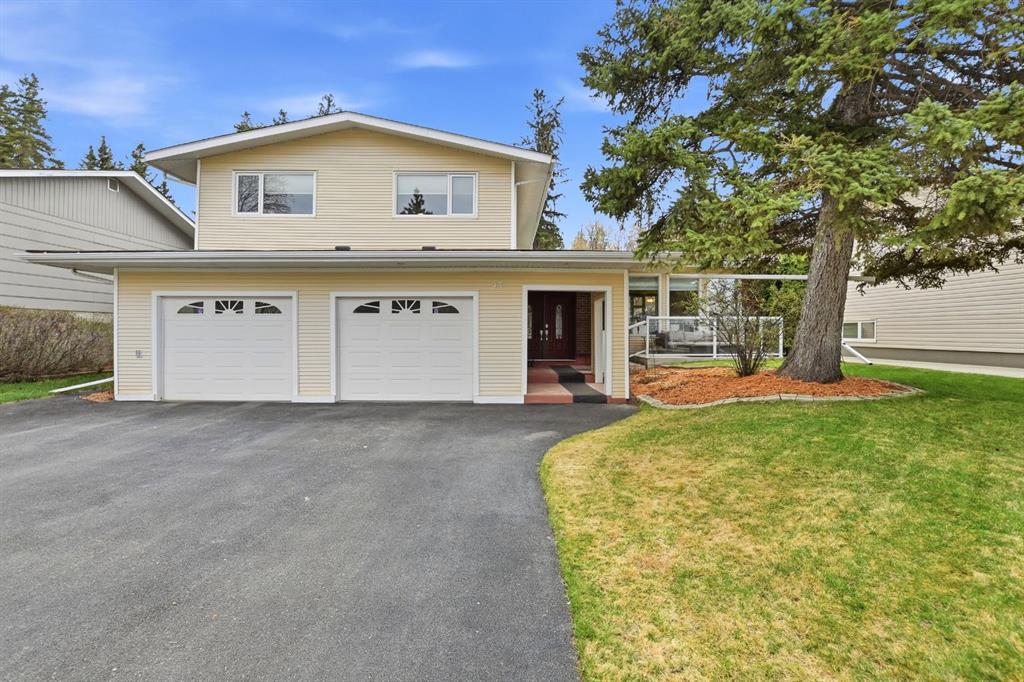 Picture of 93 Page Avenue , Red Deer Real Estate Listing
