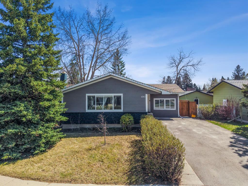 Picture of 1703 110 Avenue SW, Calgary Real Estate Listing