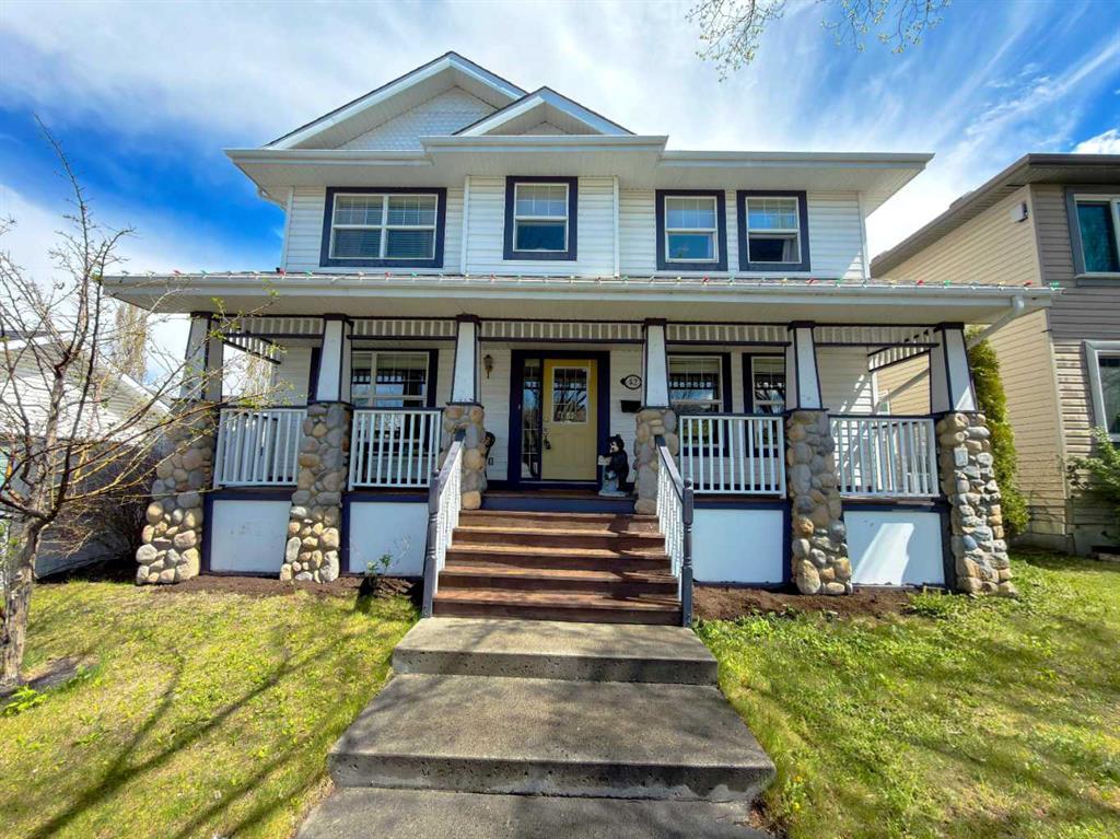 Picture of 42 Inverness View SE, Calgary Real Estate Listing