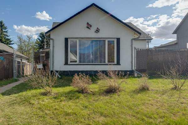 Picture of 5013 54 Avenue , Ponoka Real Estate Listing