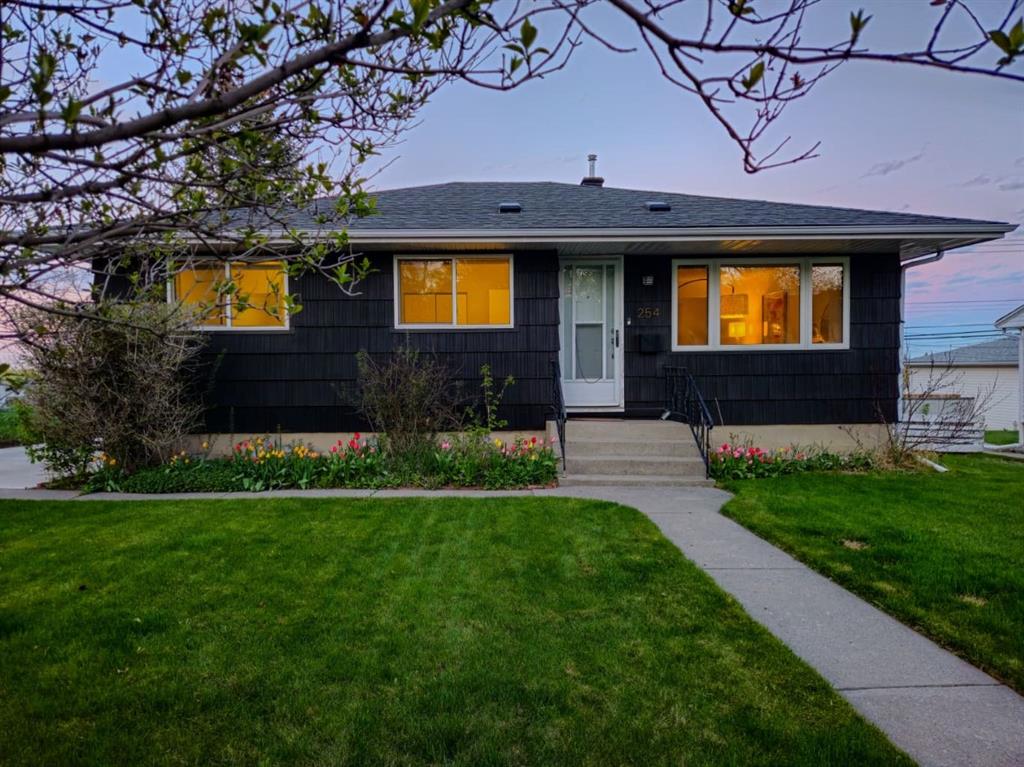 Picture of 254 Hendon Drive NW, Calgary Real Estate Listing