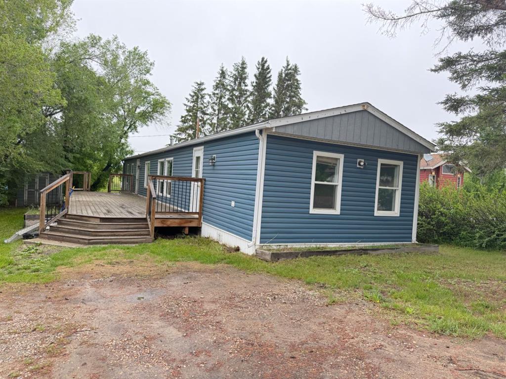 Picture of 304 Railway Street , Paradise Hill Real Estate Listing